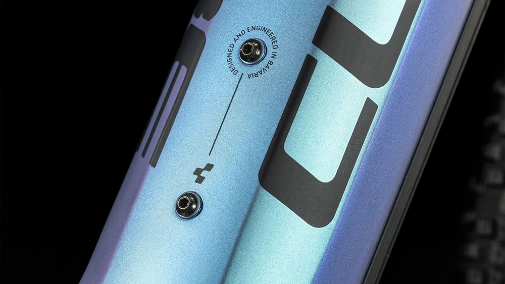 Cube Reaction Hybrid Race 750 Easy Entry Switchblue´n´black 4 Cube Reaction Hybrid Race 750 Easy Entry Switchblue´n´black – Image 2