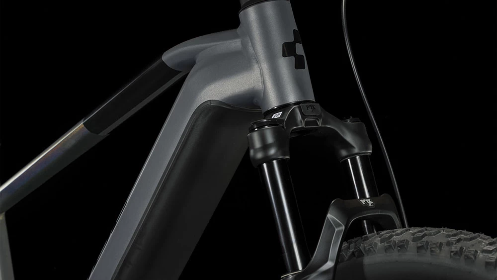 Cube Reaction Hybrid SLT 750 Prizmsilver´n´grey 6 Cube Reaction Hybrid SLT 750 Prizmsilver´n´grey – Image 4