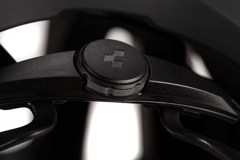 Cube Badger X Actionteam - MTB Helmet 7 Cube Badger X Actionteam - MTB Helmet – Image 5