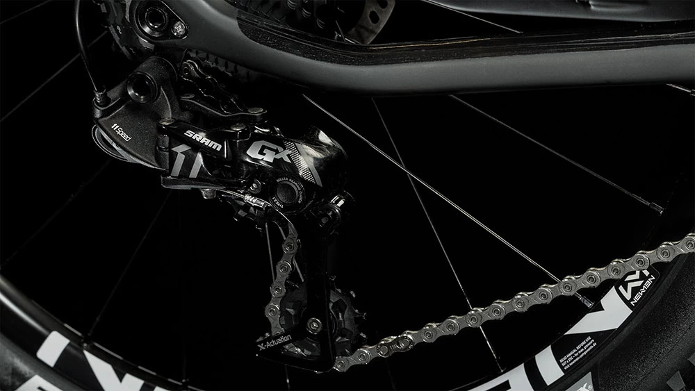 Cube Elite 240 C:62 SLX Carbon´n´blue´n´red 6 Cube Elite 240 C:62 SLX Carbon´n´blue´n´red – Image 4