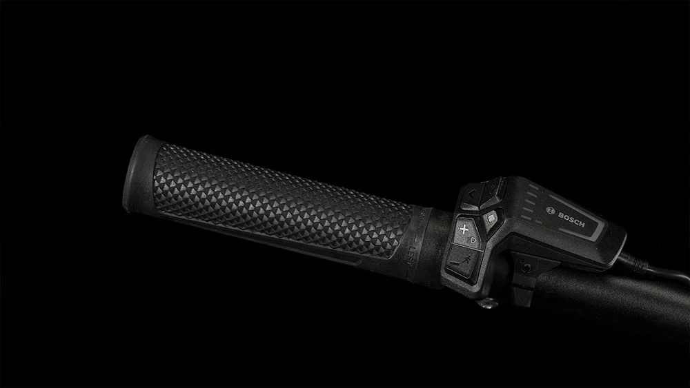 Cube Reaction Hybrid Pro 500 Flashwhite´n´black 7 Cube Reaction Hybrid Pro 500 Flashwhite´n´black – Image 5