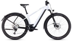 Cube Reaction Hybrid Pro 625 Allroad Flashwhite´n´black