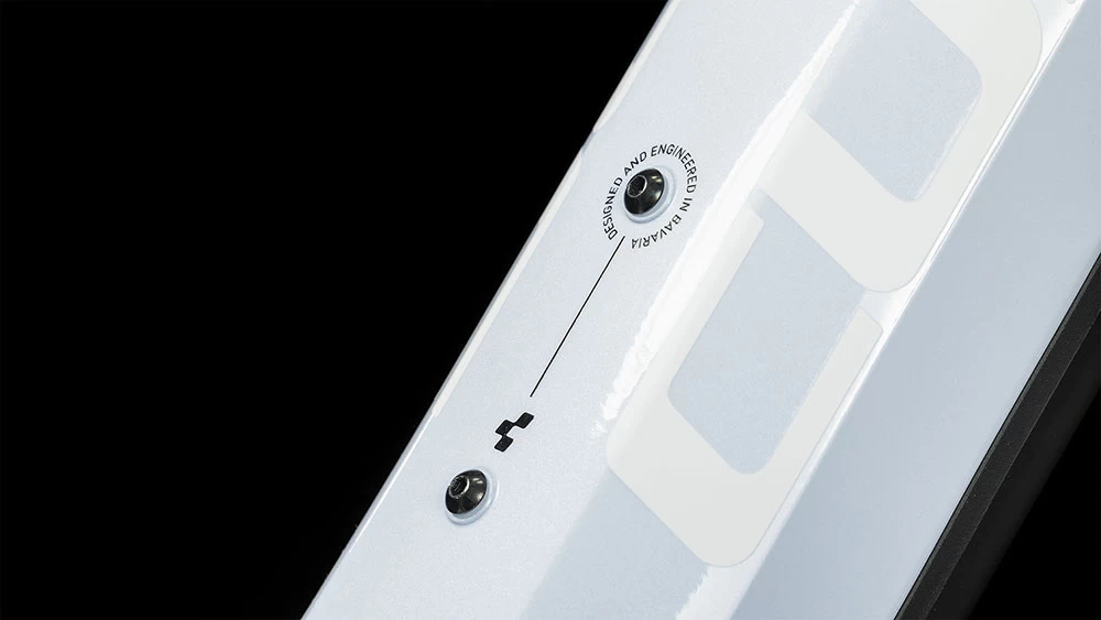 Cube Reaction Hybrid Pro 625 Flashwhite´n´black 6 Cube Reaction Hybrid Pro 625 Flashwhite´n´black – Image 4