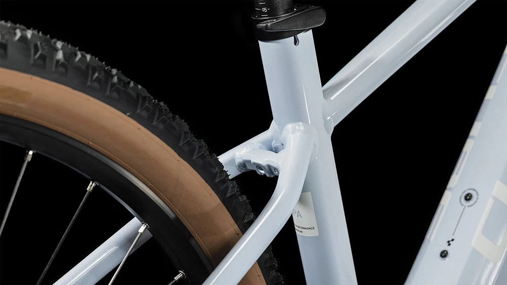 Cube Reaction Hybrid Pro 750 Flashwhite´n´black 5 Cube Reaction Hybrid Pro 750 Flashwhite´n´black – Image 3