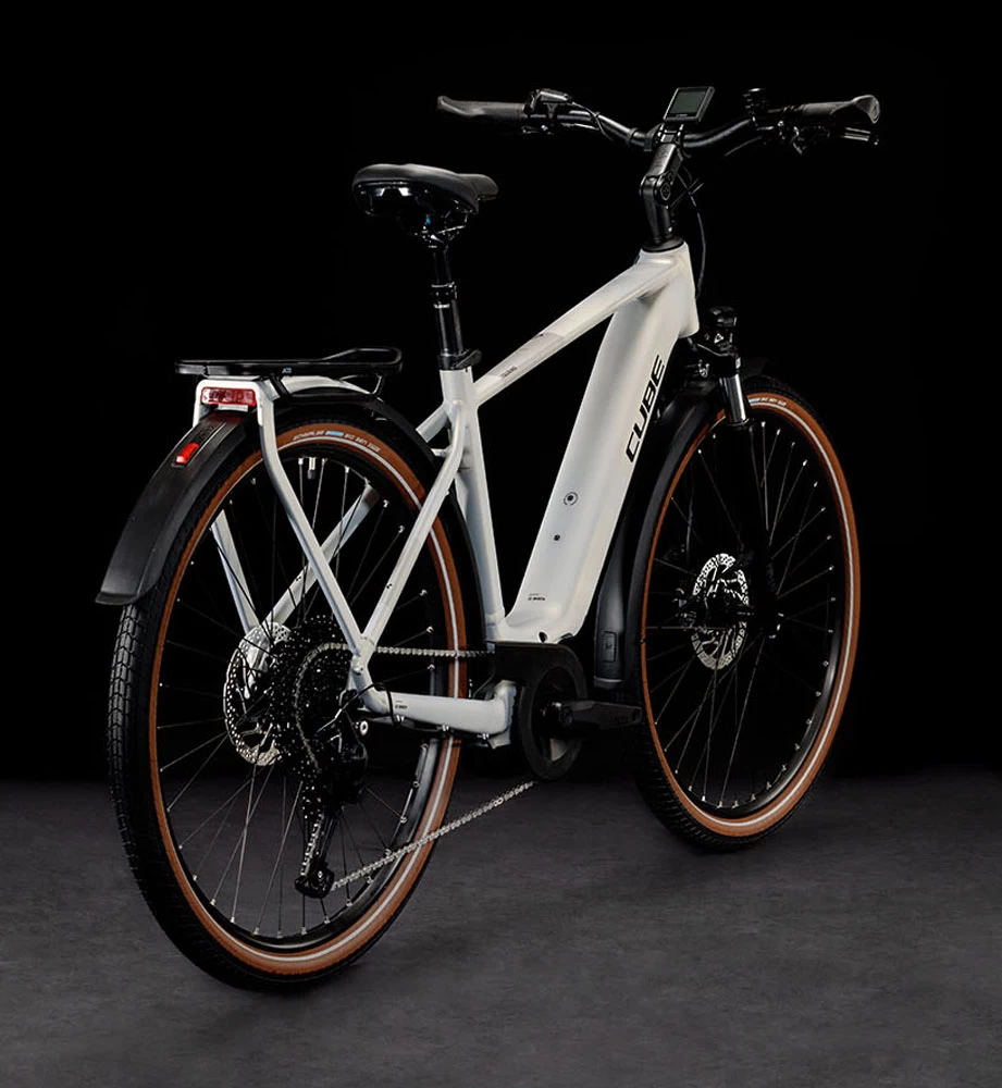 Cube Touring Hybrid Pro 625 Pearlysilver'n'black 4 Cube Touring Hybrid Pro 625 Pearlysilver'n'black – Image 2